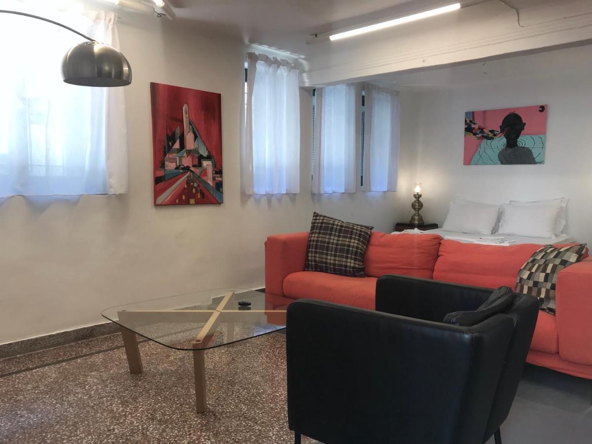 Stylish, Basement Studio With Roof Top Access - Ep9B Атина Екстериор снимка